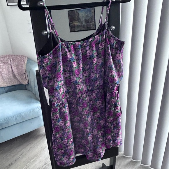Forever 21 Floral Romper - Picture 2 of 7